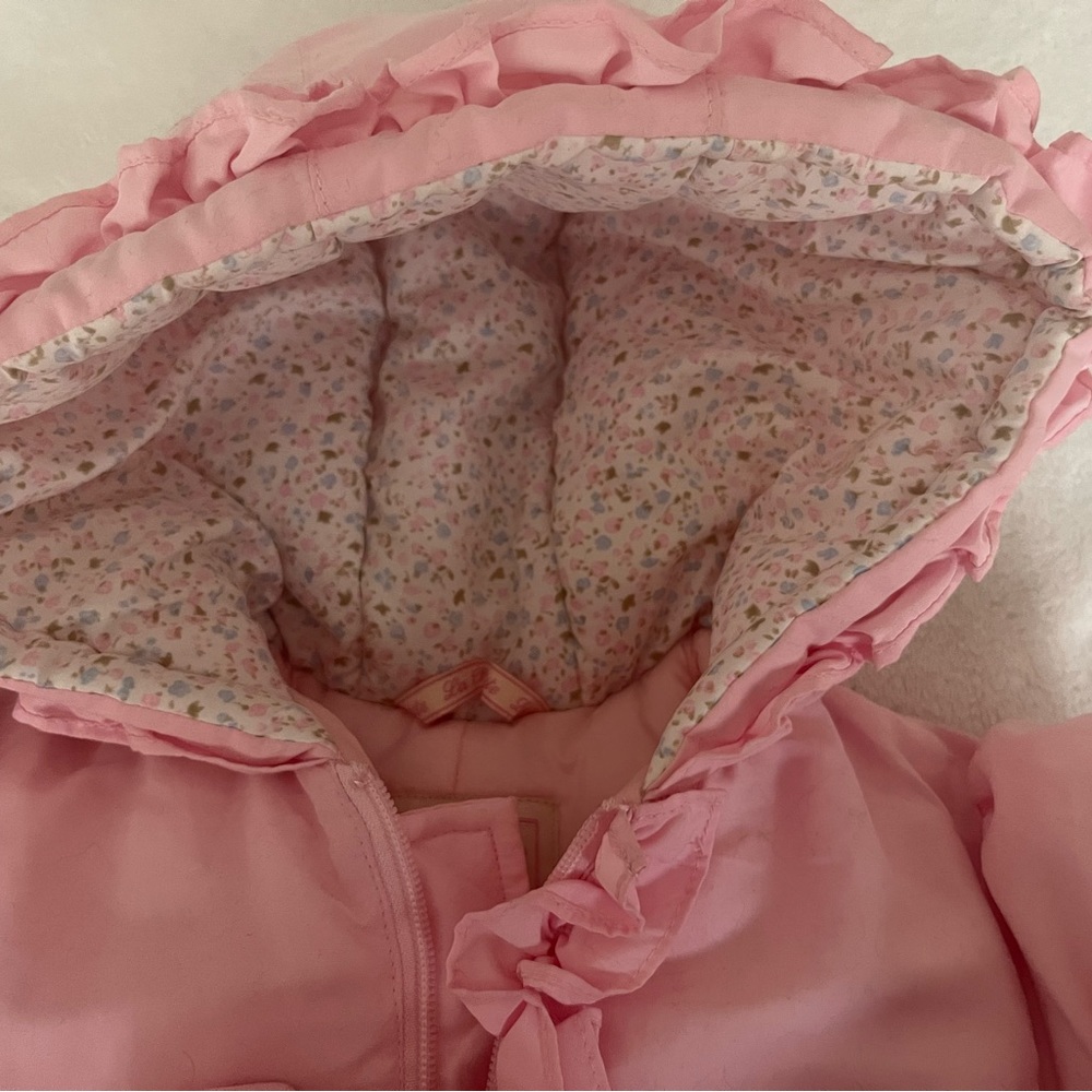 New Rothschild  floral pink ruffled snowsuit size 24 months
